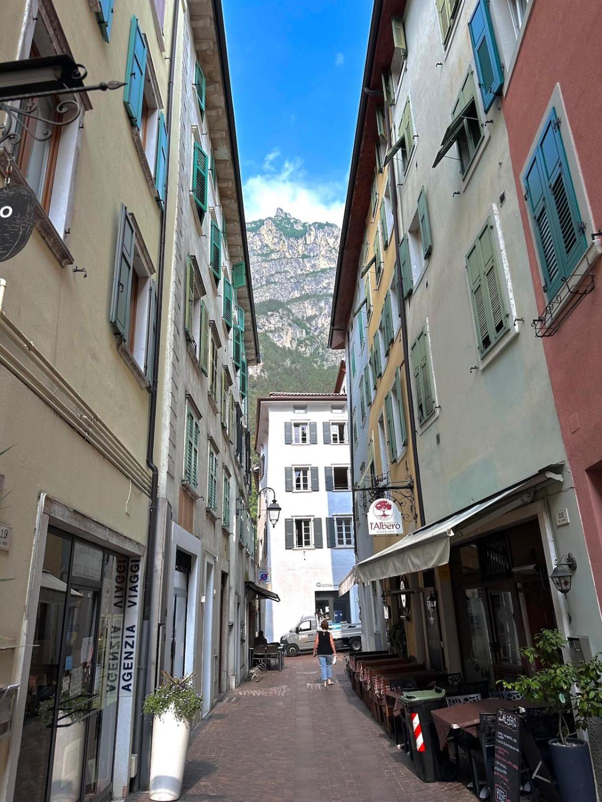 Dolcevita A Centro Con Garage 90mq Apartment *