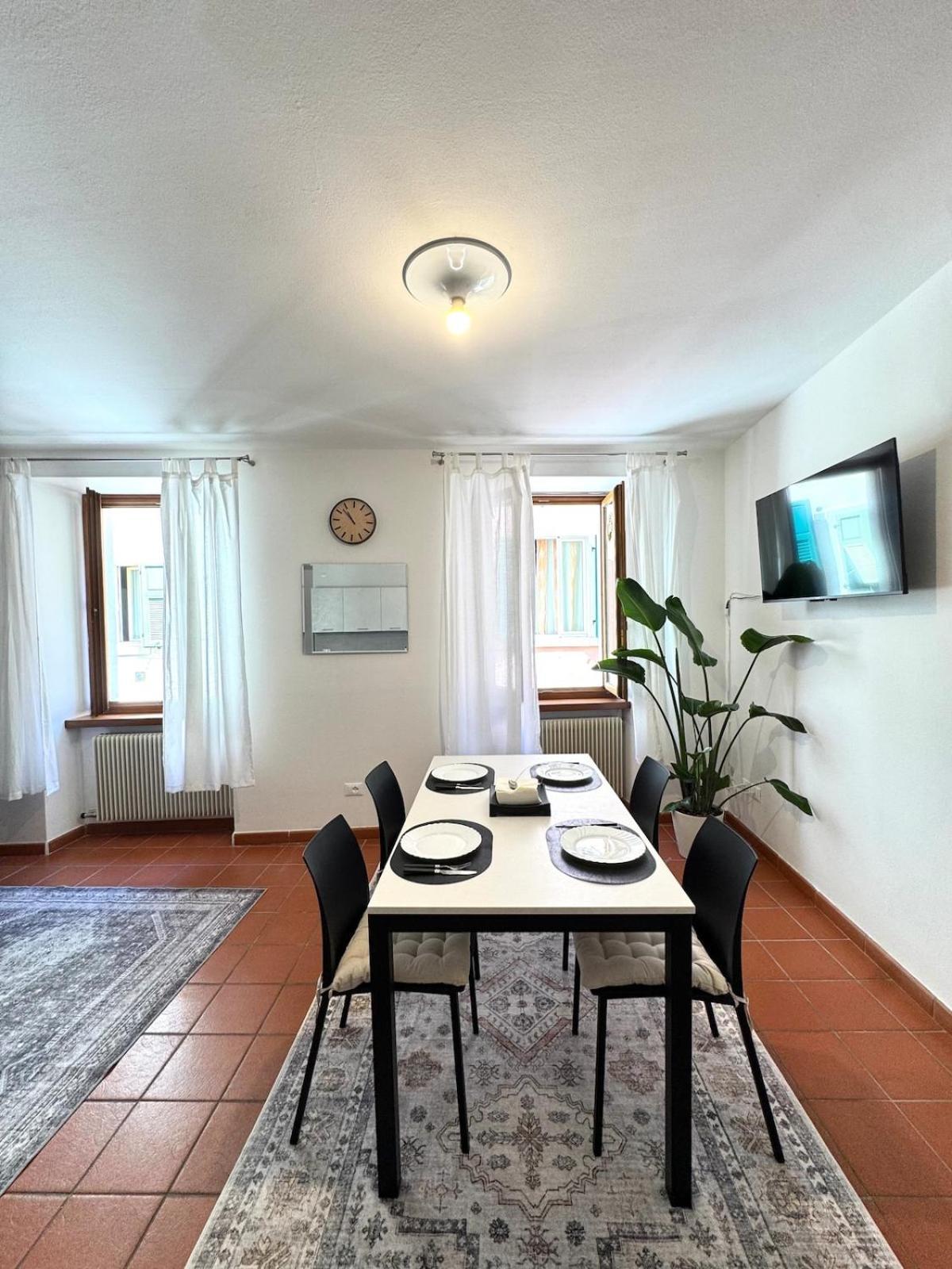 Dolcevita A Centro Con Garage 90mq * Riva del Garda